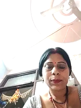 Soniya Roy online show from 02/24/26, 08:34