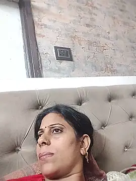 Soniya Roy online show from 06/09/26, 03:01