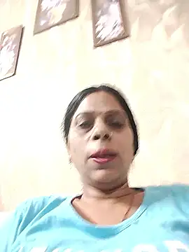 Soniya Roy online show from 06/17/26, 08:28