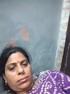Soniya Roy online show from 07/26/26, 12:23