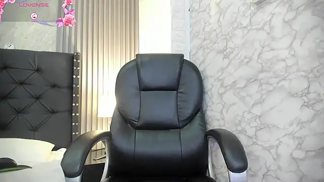 andrea  hills online show from 09/12/25, 07:03