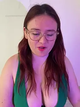 Snapshot of AliaMiller_ chatting on 07/23/26, 02:59 AliaMiller online show from 07/23/26, 02:59