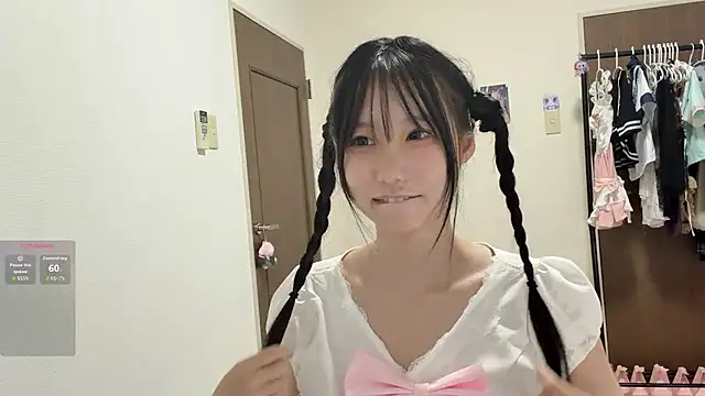 Snapshot of xiaoxia_baby chatting on 08/02/26, 01:09 xiaoxia baby online show from 08/02/26, 01:09