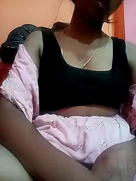 sakshi5533 online show from 09/15/25, 07:52