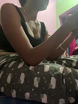 sakshi5533 online show from 09/30/25, 04:34