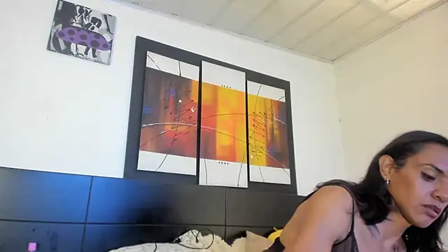 MeganRhyder online show from 06/12/26, 06:51