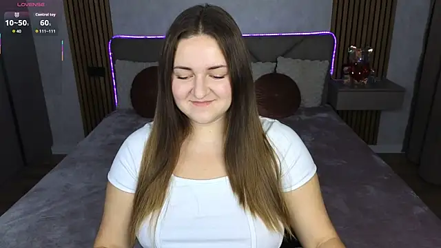 Mysti Kate online show from 10/25/25, 06:57