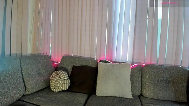 Melody-chers online show from 06/24/26, 12:04