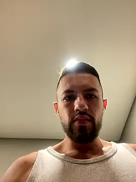 thiago cruzzz online show from 09/11/25, 01:55