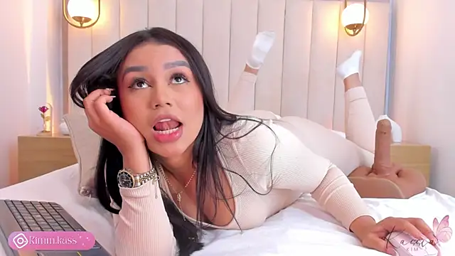 kassia kim online show from 10/21/25, 05:19