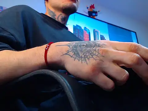 Kieran kian online show from 10/31/25, 02:34