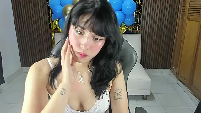 Anna17  online show from 10/20/25, 10:59