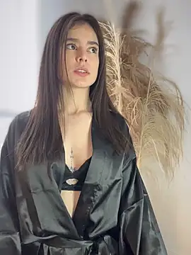 Sofi Leal online show from 11/03/25, 11:33