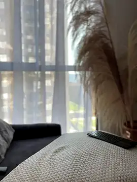 Sofi Leal online show from 11/27/25, 12:51