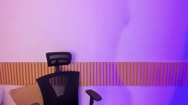 Snapshot of OliviaSweett chatting on 10/07/25, 07:00 OliviaSweett online show from 10/07/25, 07:00