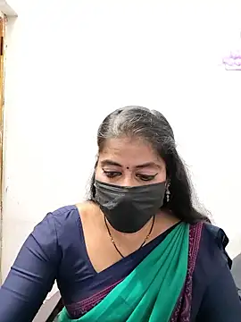 Snapshot of tamil_Sigappu_Roja chatting on 02/03/26, 02:53 tamil Sigappu Roja online show from 02/03/26, 02:53