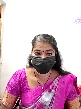 Snapshot of tamil_Sigappu_Roja chatting on 02/04/26, 12:49 tamil Sigappu Roja online show from 02/04/26, 12:49