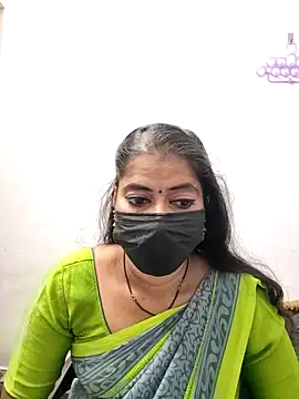 Snapshot of tamil_Sigappu_Roja chatting on 02/05/26, 12:59 tamil Sigappu Roja online show from 02/05/26, 12:59