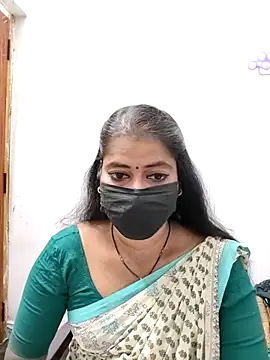 Snapshot of tamil_Sigappu_Roja chatting on 02/14/26, 12:51 tamil Sigappu Roja online show from 02/14/26, 12:51