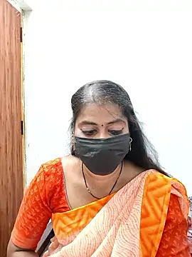 Snapshot of tamil_Sigappu_Roja chatting on 02/16/26, 12:56 tamil Sigappu Roja online show from 02/16/26, 12:56