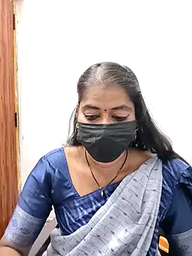 Snapshot of tamil_Sigappu_Roja chatting on 02/17/26, 01:02 tamil Sigappu Roja online show from 02/17/26, 01:02