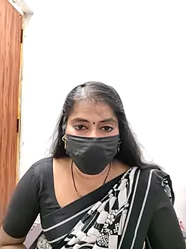 Snapshot of tamil_Sigappu_Roja chatting on 02/24/26, 12:58 tamil Sigappu Roja online show from 02/24/26, 12:58