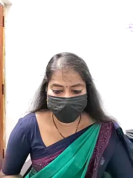 Snapshot of tamil_Sigappu_Roja chatting on 03/05/26, 01:23 tamil Sigappu Roja online show from 03/05/26, 01:23