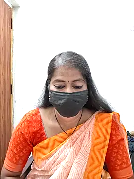 Snapshot of tamil_Sigappu_Roja chatting on 03/19/26, 12:58 tamil Sigappu Roja online show from 03/19/26, 12:58