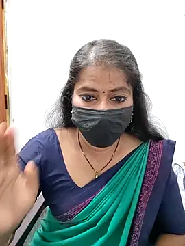 Snapshot of tamil_Sigappu_Roja chatting on 03/25/26, 01:11 tamil Sigappu Roja online show from 03/25/26, 01:11