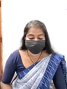 Snapshot of tamil_Sigappu_Roja chatting on 03/30/26, 12:55 tamil Sigappu Roja online show from 03/30/26, 12:55