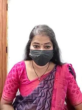 Snapshot of tamil_Sigappu_Roja chatting on 04/09/26, 12:43 tamil Sigappu Roja online show from 04/09/26, 12:43