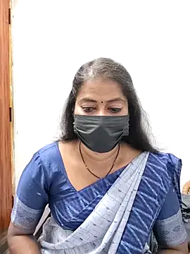 Snapshot of tamil_Sigappu_Roja chatting on 04/17/26, 12:46 tamil Sigappu Roja online show from 04/17/26, 12:46