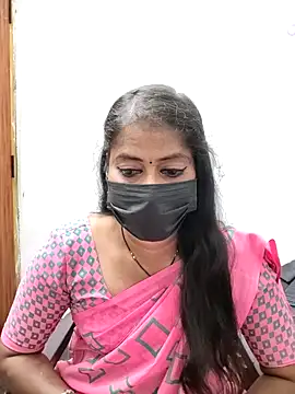 Snapshot of tamil_Sigappu_Roja chatting on 04/21/26, 03:13 tamil Sigappu Roja online show from 04/21/26, 03:13