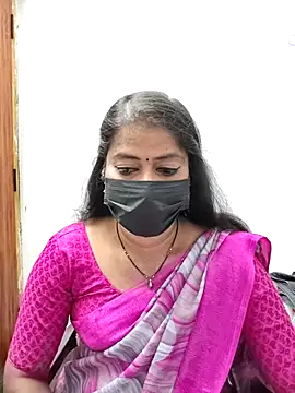 Snapshot of tamil_Sigappu_Roja chatting on 04/22/26, 12:46 tamil Sigappu Roja online show from 04/22/26, 12:46