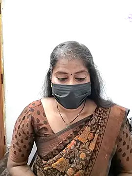 Snapshot of tamil_Sigappu_Roja chatting on 04/23/26, 02:52 tamil Sigappu Roja online show from 04/23/26, 02:52