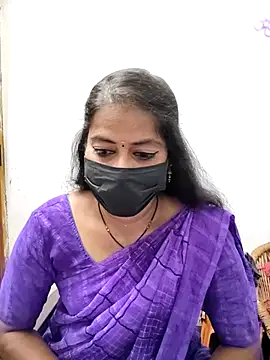 Snapshot of tamil_Sigappu_Roja chatting on 05/18/26, 12:40 tamil Sigappu Roja online show from 05/18/26, 12:40