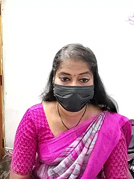 Snapshot of tamil_Sigappu_Roja chatting on 05/27/26, 01:57 tamil Sigappu Roja online show from 05/27/26, 01:57