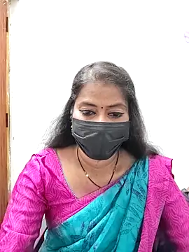 Snapshot of tamil_Sigappu_Roja chatting on 06/04/26, 12:38 tamil Sigappu Roja online show from 06/04/26, 12:38