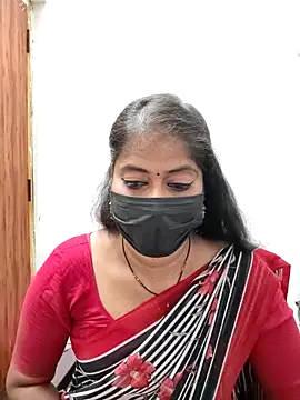 Snapshot of tamil_Sigappu_Roja chatting on 06/08/26, 01:28 tamil Sigappu Roja online show from 06/08/26, 01:28