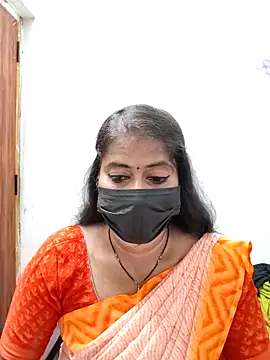 Snapshot of tamil_Sigappu_Roja chatting on 06/15/26, 08:38 tamil Sigappu Roja online show from 06/15/26, 08:38