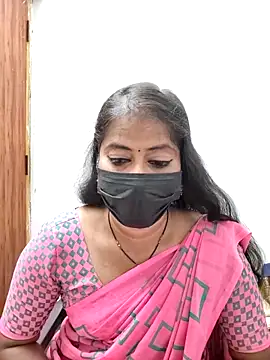 Snapshot of tamil_Sigappu_Roja chatting on 06/18/26, 12:55 tamil Sigappu Roja online show from 06/18/26, 12:55