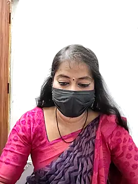 Snapshot of tamil_Sigappu_Roja chatting on 07/09/26, 12:37 tamil Sigappu Roja online show from 07/09/26, 12:37
