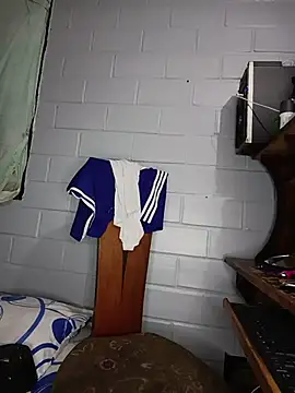 Snapshot of Bigtiti01 chatting on 12/14/25, 07:07 Bigtiti01 online show from 12/14/25, 07:07