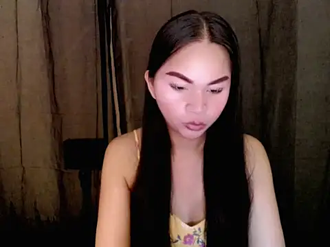 Snapshot of kimjee123 chatting on 06/12/26, 03:05 kimjee123 online show from 06/12/26, 03:05