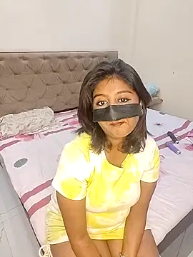 missneha61 online show from 09/25/25, 06:33