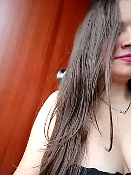 Isa Acosta online show from 10/02/25, 02:02