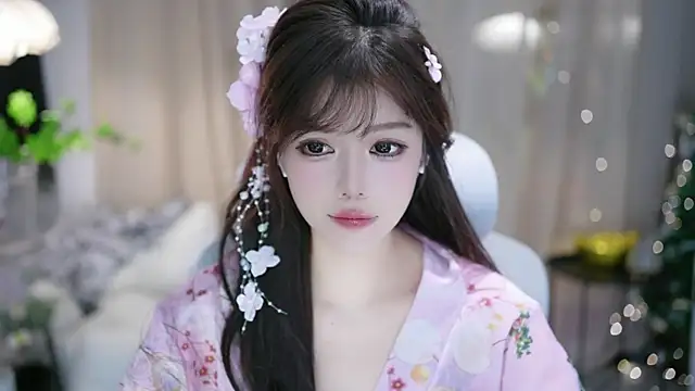 Snapshot of Fortune2Me chatting on 11/15/25, 05:49 Fortune2Me online show from 11/15/25, 05:49