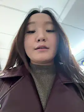 KissMeEva online show from 09/28/25, 02:11