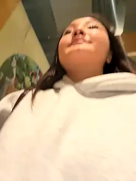 KissMeEva online show from 10/09/25, 08:12