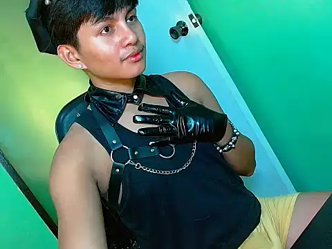 Alexx 143 online show from 07/18/26, 12:09